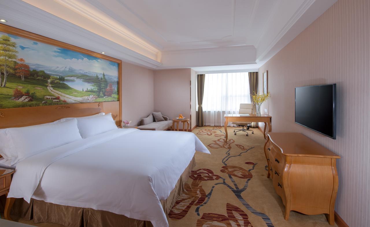 Vienna Hotel Xi'An North High-Speed Railway Station ภายนอก รูปภาพ